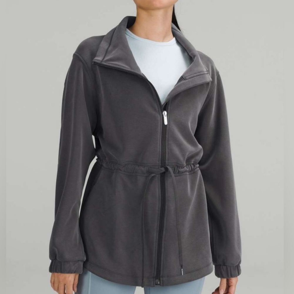 NWT Lululemon Softstreme Cinch-Waist Jacket Graphite Gray Size 12 New